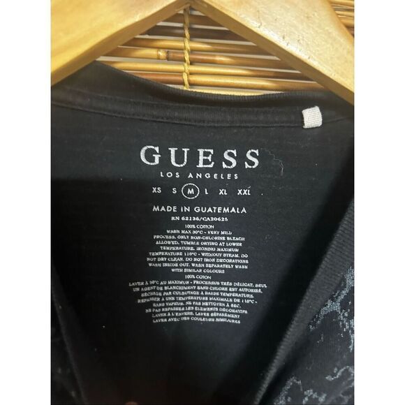Guess Medium (M) T-Shirt Black Panther - Picture 3 of 4